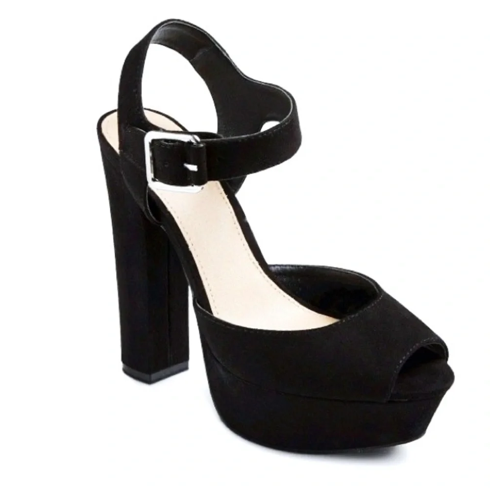 Mossimo : size : 8 : black ‘coco’ suede 5” peep-toe platform sandal pumps heels